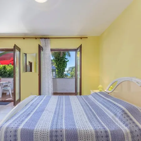 Guest house Bibaj